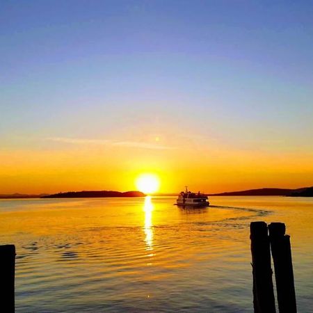 Bellavista La Tua Romantica Vacanza Sul Trasimeno Castiglione del Lago Eksteriør bilde